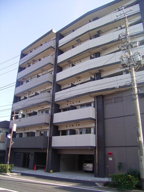 フェニックス横濱井土ヶ谷　駐車場 外観