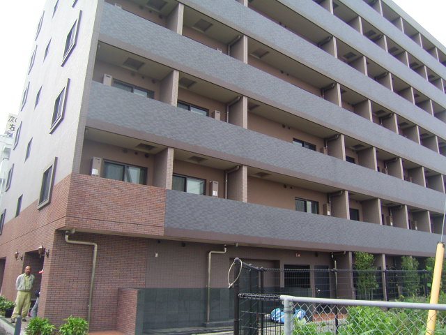フェニックス新横濱エオール駐車場 外観