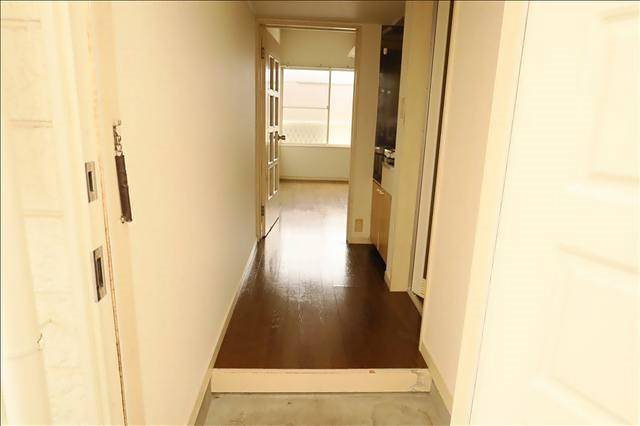 サンハイツ山下 玄関