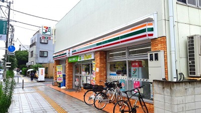 Amour Umejima コンビニ
