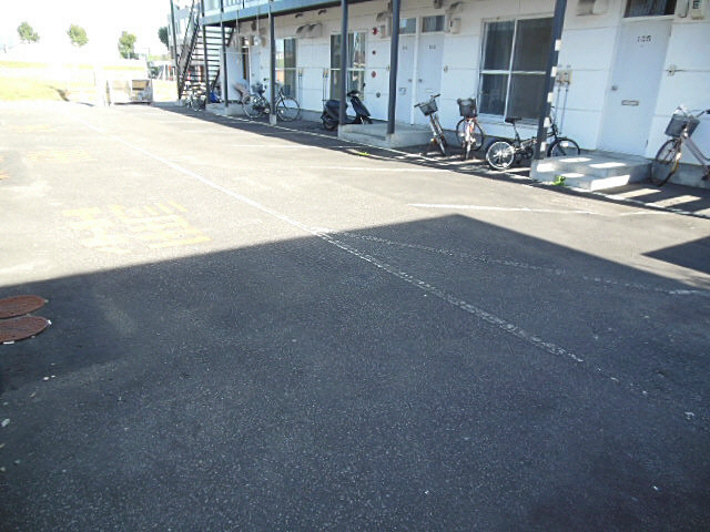 藤ハイツ第12 駐車場
