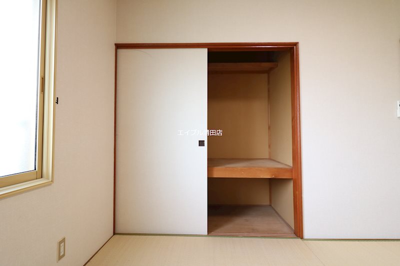 谷浦ﾏﾝｼｮﾝ 収納