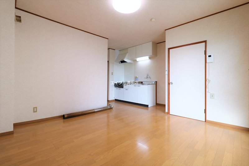 谷浦ﾏﾝｼｮﾝ リビング