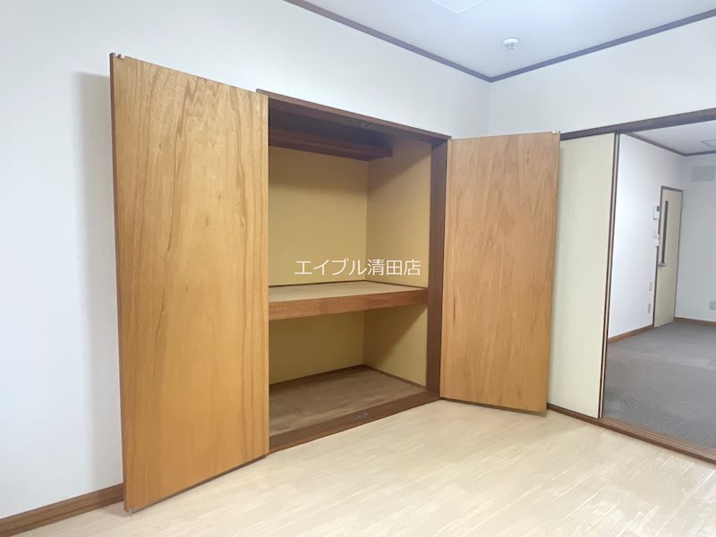 アークヒルズⅡ 収納