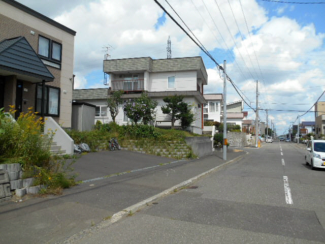 北野メゾネット 駐車場