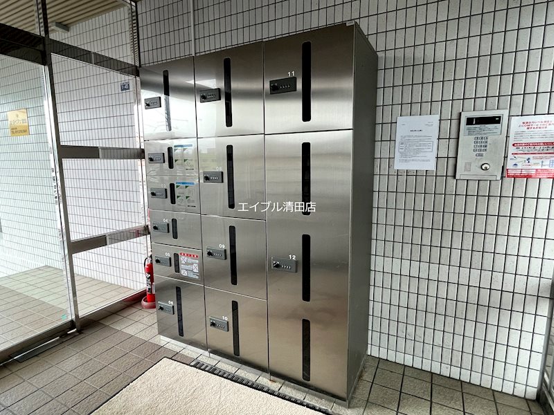 Ｒ４ＴＭビル  エントランス
