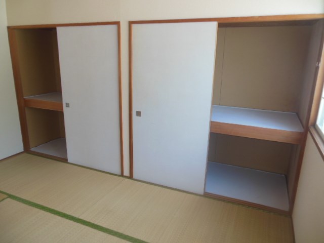 オレンジハウス 収納