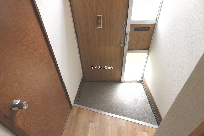 北野3条1丁目3-7貸家 玄関