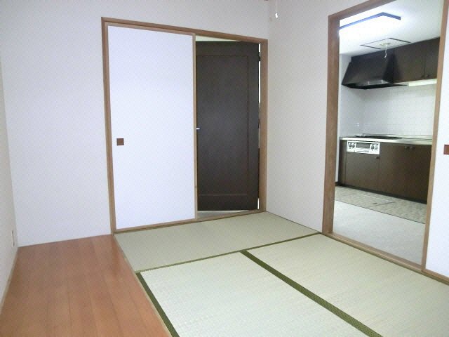 エクレール羊ヶ丘 ベッドルーム