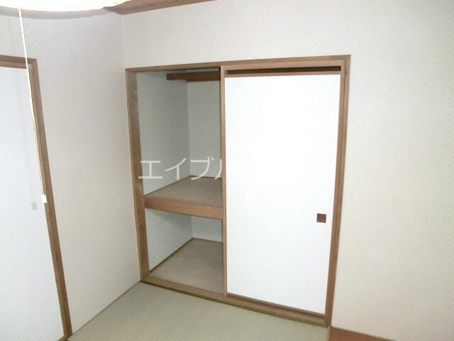 エクレール羊ヶ丘 収納