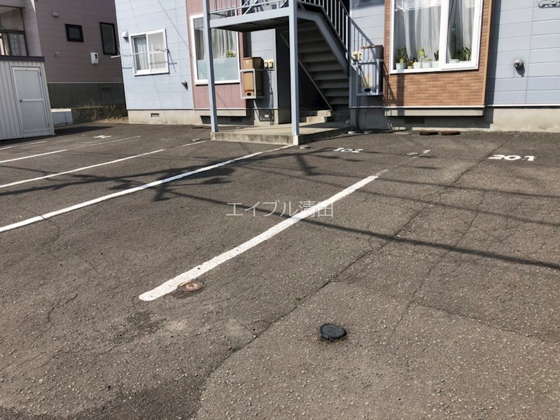 スターハイツA 駐車場