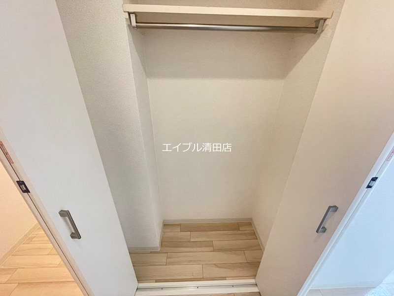 イーストフェアリー 収納