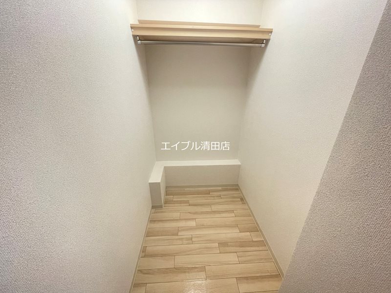 イーストフェアリー 収納
