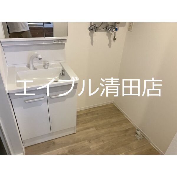 ウェルズビレッジ 洗面所