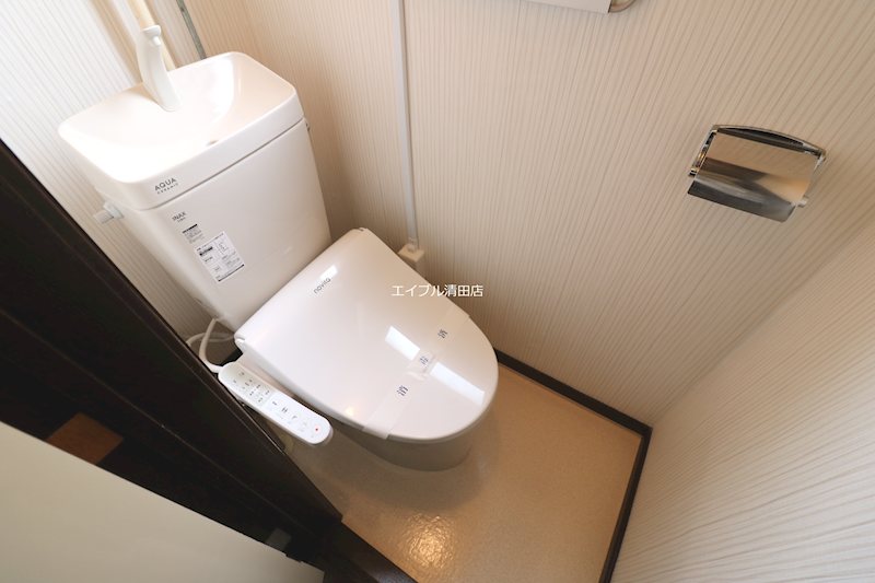 コーポステータス トイレ