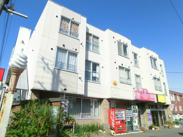 岩泉ビル 外観