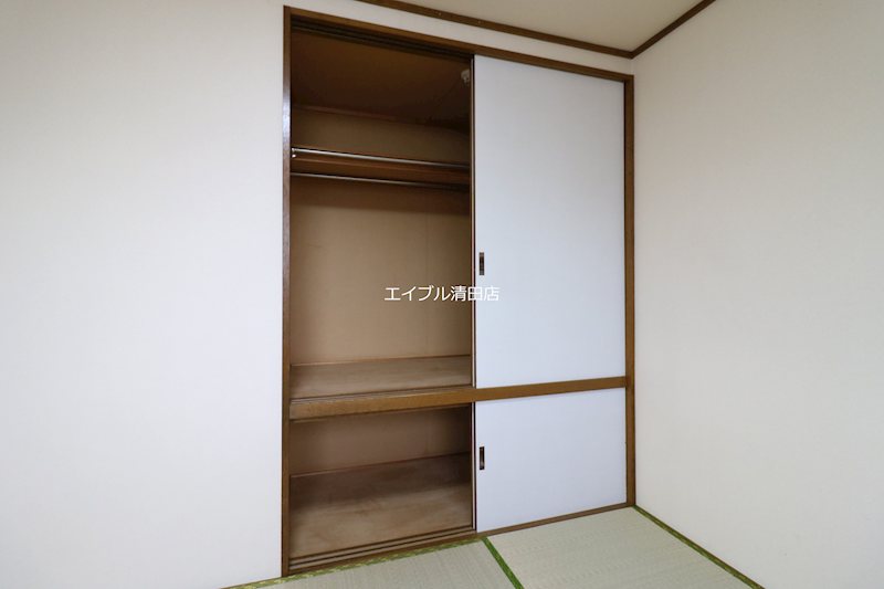 グリーンヒルB 収納