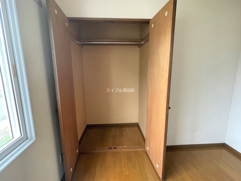 サンハイツ新富 収納