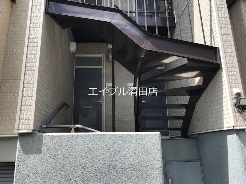 サンハイツ新富 エントランス