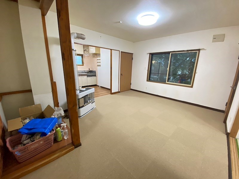 北海道札幌市東区北三十条東５丁目 リビング