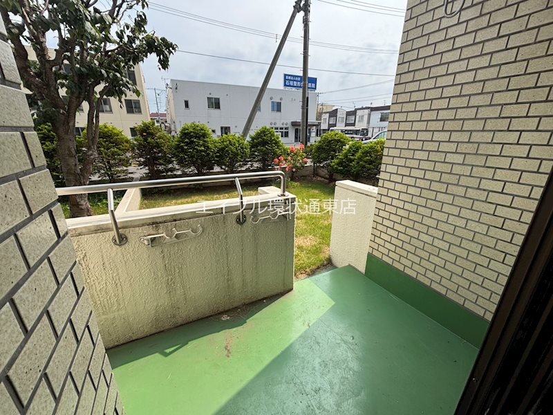 サンシャイン85 ベランダ