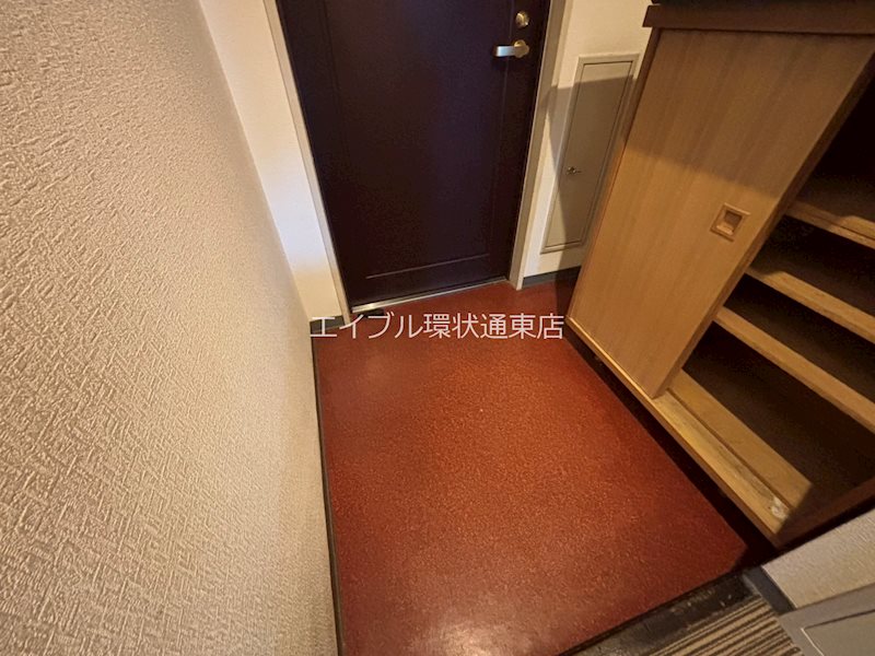 サンシャイン85 玄関