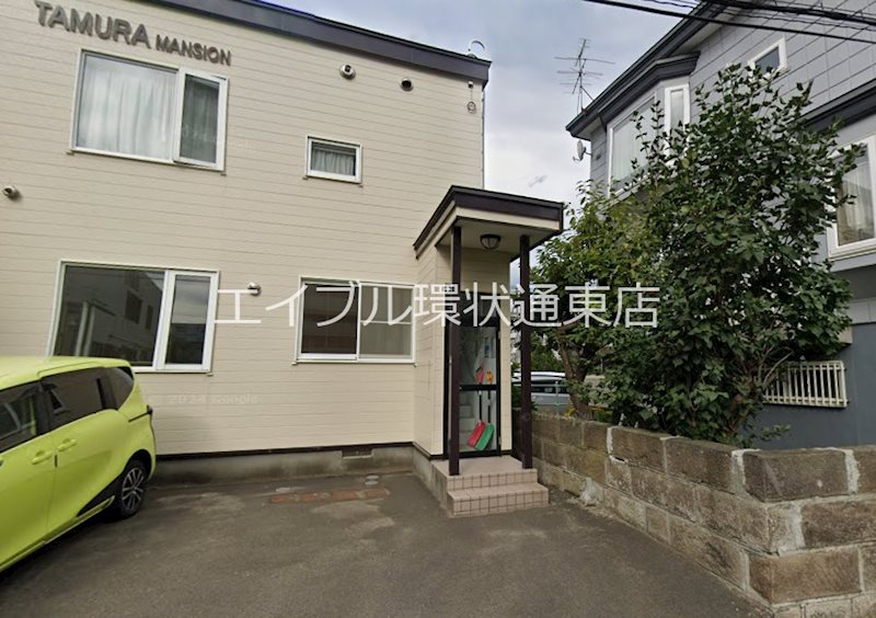 北海道札幌市東区北十二条東９丁目 エントランス