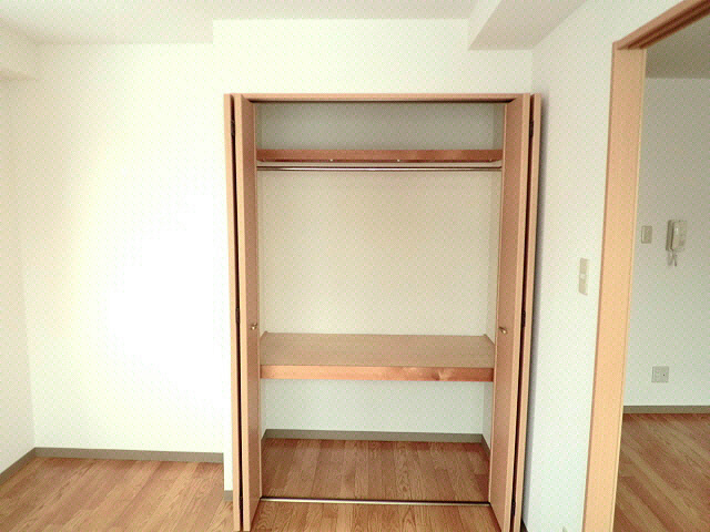 エテルナN9 収納