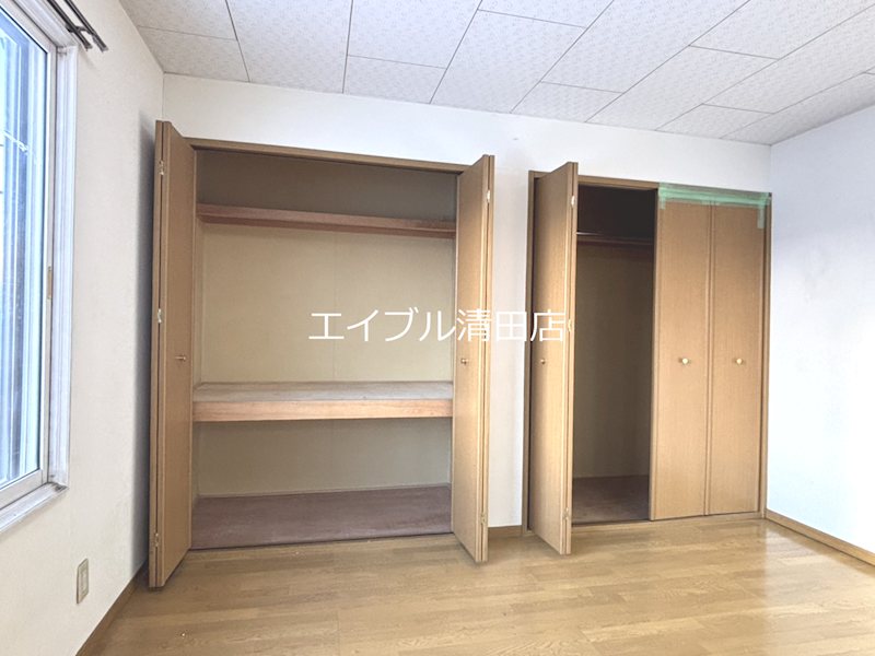 林崎ビル 収納