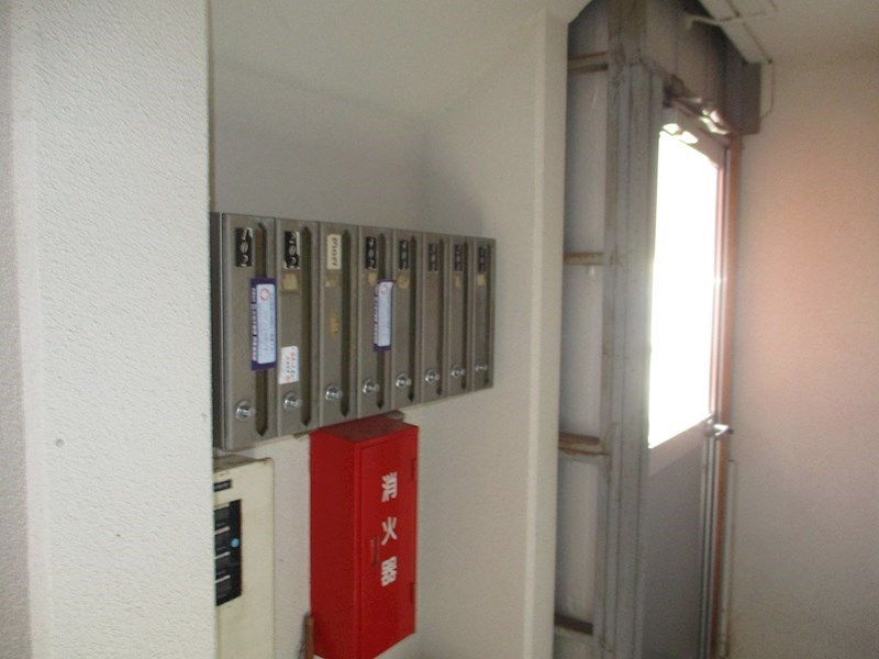 コーポげんじ北８条 エントランス