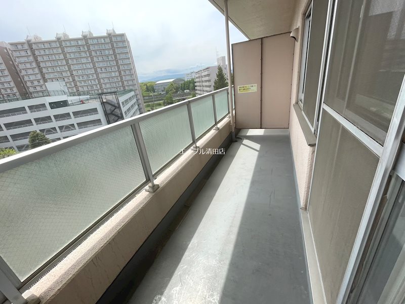 ターミナルハイツ大谷地 ベランダ