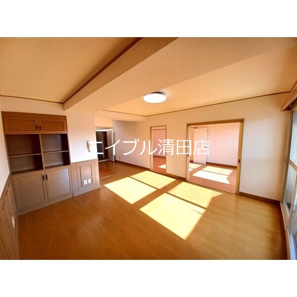 ブールヴァール平岡 収納