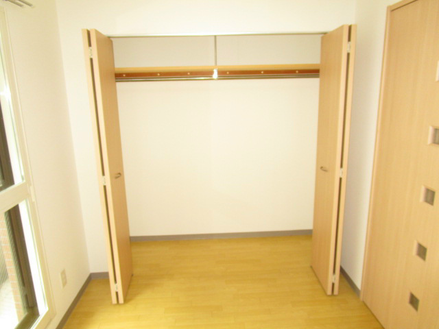 シャリテ元町 収納