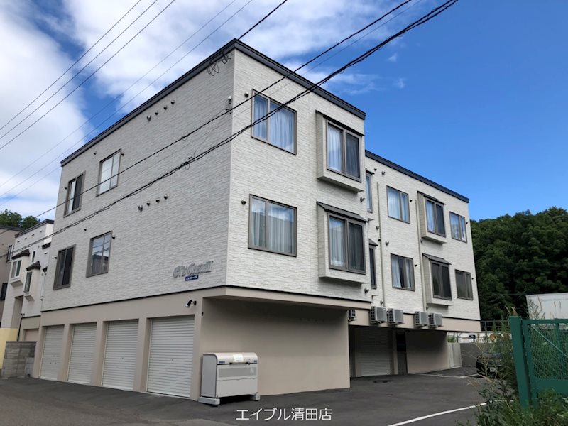 エルズカーサⅢ 外観