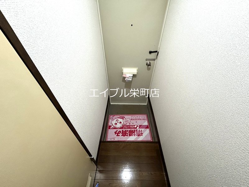 トアアルディＮ31 玄関
