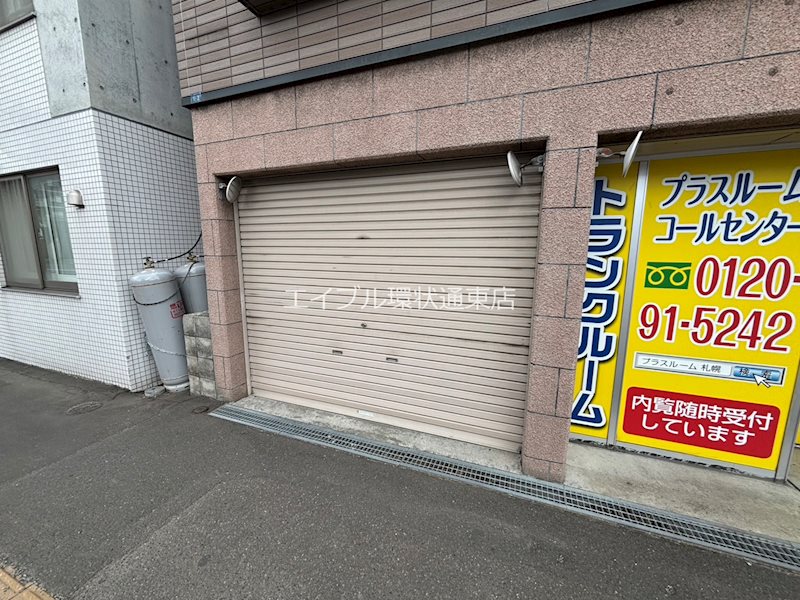 アクア18 駐車場