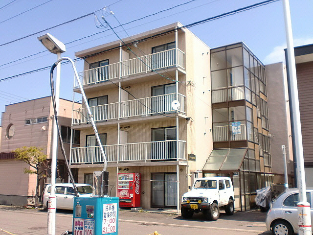 オプス北19条 外観