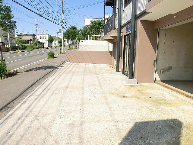 グランドール西岡 その他
