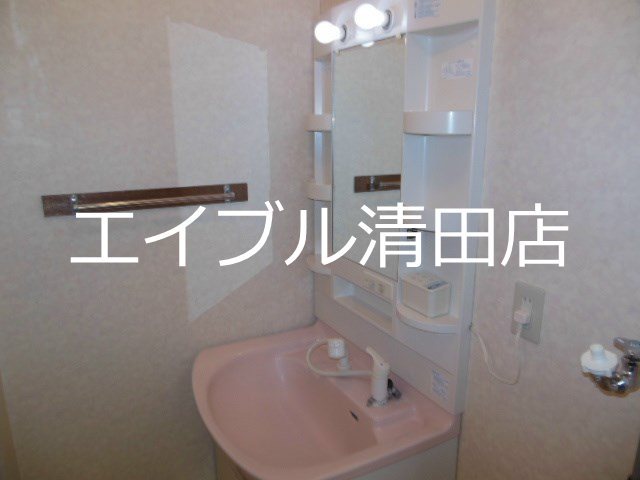 キャッスルローズ 洗面所