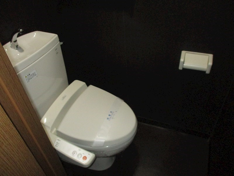 ブランノワール東区役所 トイレ