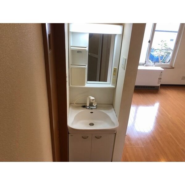 センタービレッジ813 洗面所