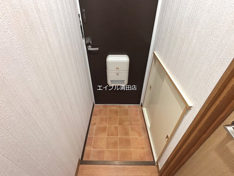 ジャストイン平岡 玄関