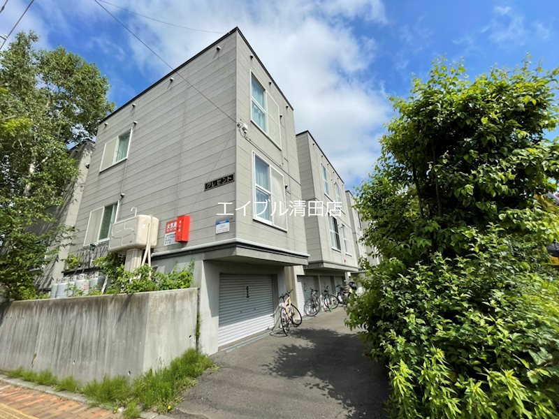 クレセント 外観