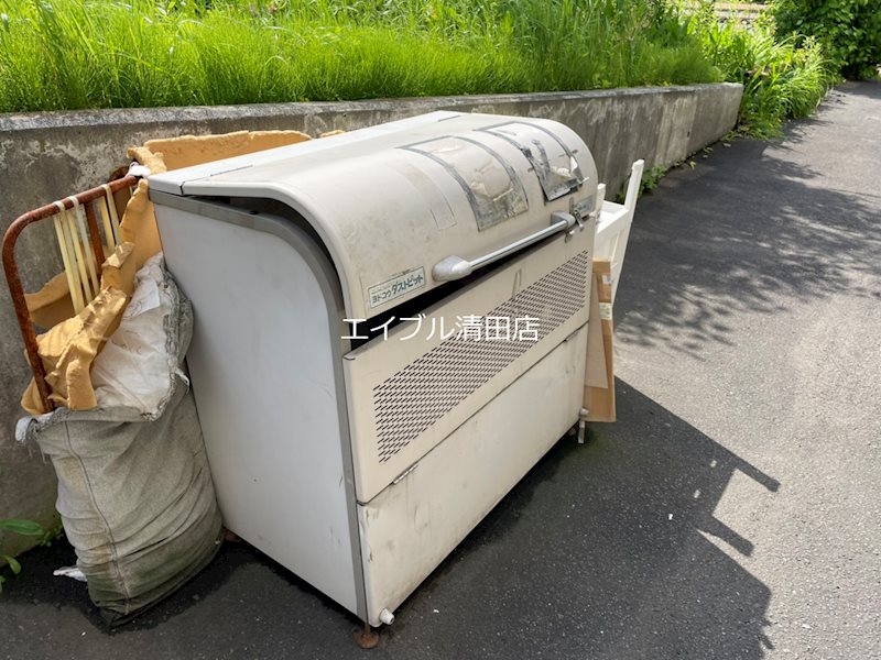 クレセント エントランス