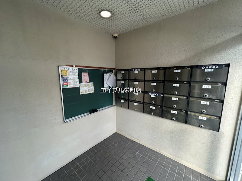 北海道札幌市東区北三十二条東１丁目 エントランス