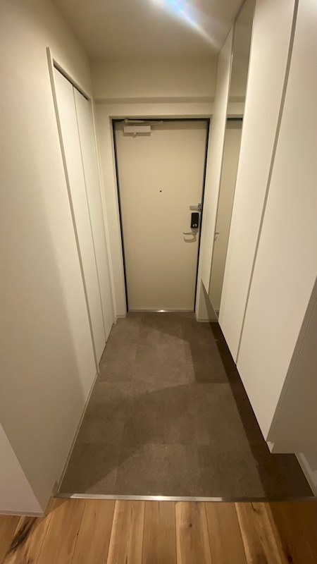 エフュート福住 玄関