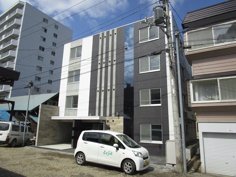 CASA N7 外観