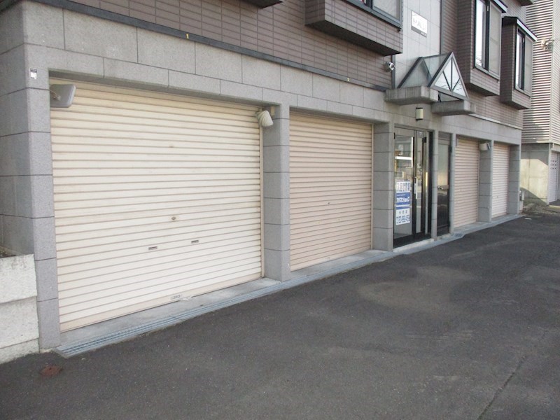 トワル24 駐車場