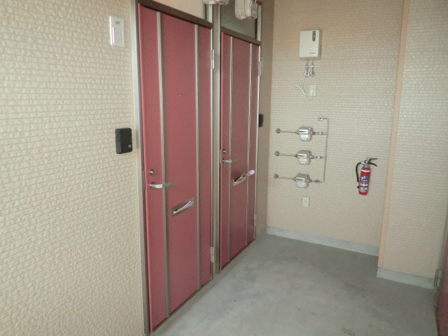 カステル元町 ロビー