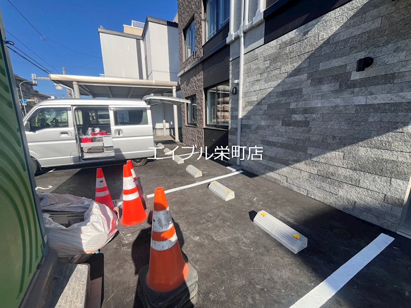 QR 駐車場
